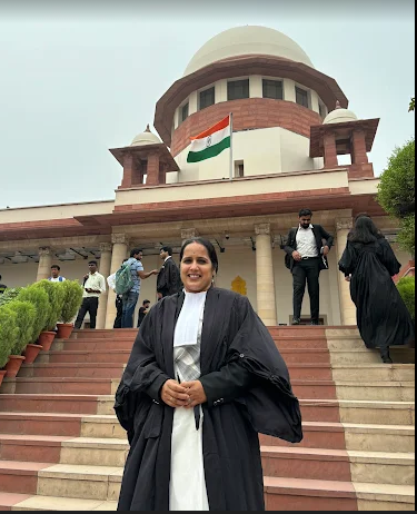 Adv shalupriya tiwari